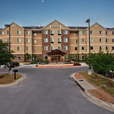 Staybridge Suites Austin South Interstate Hwy 35, an IHG Hotel (901 Little Texas Lane Building #F  TX 78745 Austin)