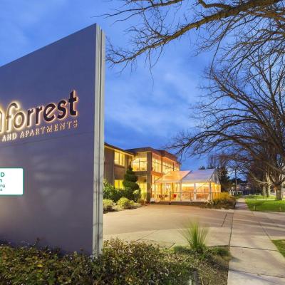 Forrest Hotel & Apartments (30 National Circuit Forrest ACT 2603 2603 Canberra)