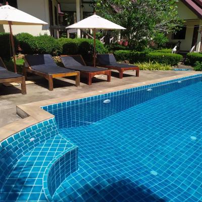Baansanook Resort & Swimming Pool (38 M1 Bailan beach Kohchang Trat, Koh Chang 23170 Koh Chang)
