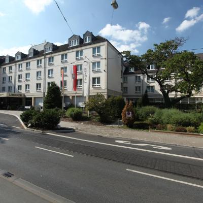 Lindner Hotel Frankfurt Hochst, part of JdV by Hyatt (Bolongarostr. 100 65929 Francfort-sur-le-Main)