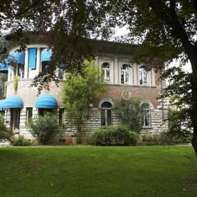Villa V (Via Massimo d'Azeglio 16 25128 Brescia)