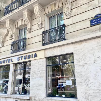 Hotel Studia (51 bd Saint Germain 75005 Paris)