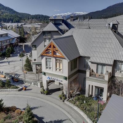 Whistler Peak Lodge (4295 Blackcomb Way V8E0X2 Whistler)