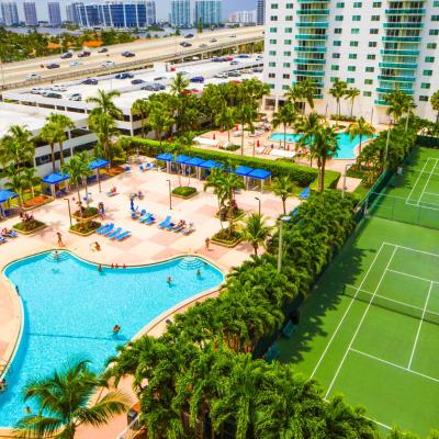 Sunny Isles Ocean Reserve Condo Apartments (19370 Collins Avenue FL 33160 Miami Beach)