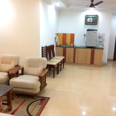 Swarna Sudarshan Service Apartment @ Adyar chennai (4th Main Rd, Kasturba Nagar, Adyar, Chennai, Kanchi House, 600020 Chennai)