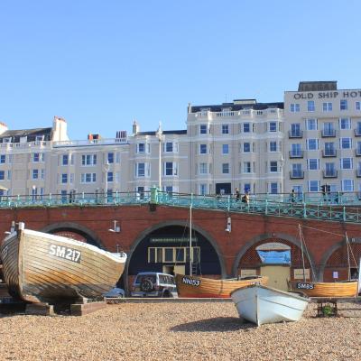 The Old Ship Hotel (31-38 Kings Road BN1 1NR Brighton et Hove)