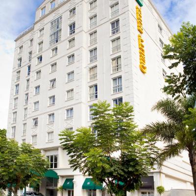 Quality Hotel Curitiba (Alameda Dom Pedro II, 740 80420-060 Curitiba)