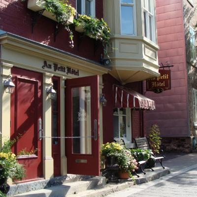 Au Petit Hôtel (3 Ruelle Des Ursulines G1R 3Y6 Québec)