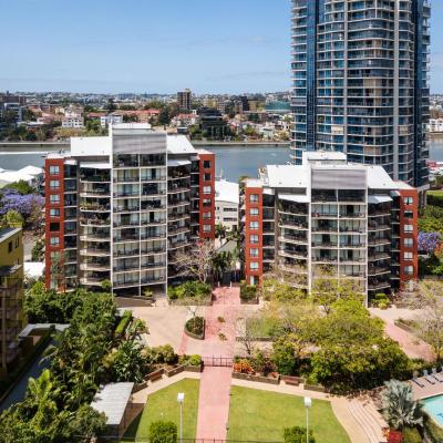 The Docks On Goodwin (15 Goodwin Street, Kangaroo Point 4169 Brisbane)