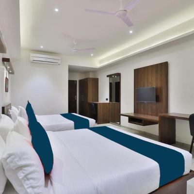 Hotel Sparsh Inn - Chandkheda (Chandkheda - Zundal Road 5th floor , sparsh arcade , near bagga hundai showroom, chandkheda 382424 Ahmedabad)