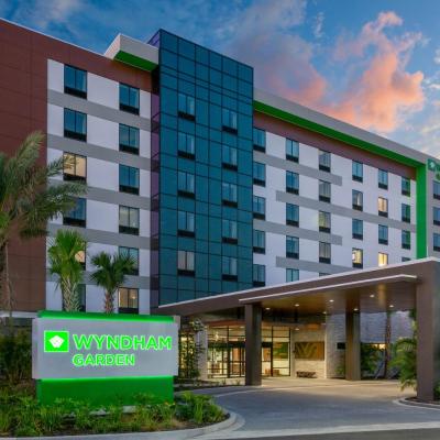 Wyndham Garden Orlando Universal / I Drive (5855 American Way 32819 Orlando)