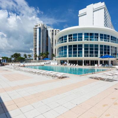Girasole Suites (5445 Collins Avenue FL 33140 Miami Beach)