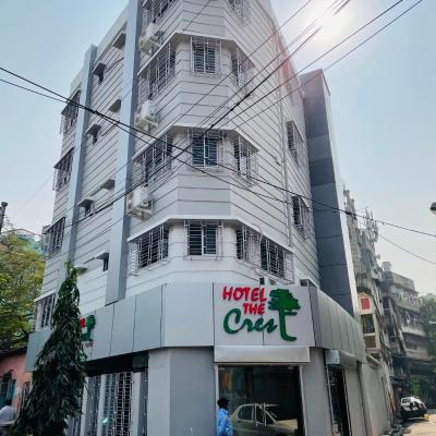Hotel The Crest (40 Doctor Biresh Guha Street 700017 Kolkata)