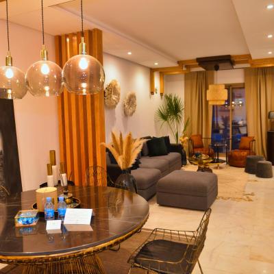 Appartement de prestige climatisé à l'hivernage 400m de la Gare (20 Avenue Hassan II RESIDENCE LE CARLTON 40000 Marrakech)