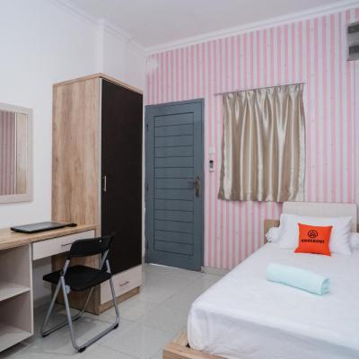 KoolKost Syariah near Universitas Moestopo Bintaro ( Minimum Stay 6 Nights ) (Jl. Bintaro Permai III No.17, RT.3/RW.9, Bintaro, Kec. Pesanggrahan, Kota Jakarta Selatan, Daerah Khusus Ibukota Jakarta 12330 12330 Jakarta)