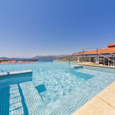 Villa Antea Apartments (Iva Dulcica 24 20000 Dubrovnik)