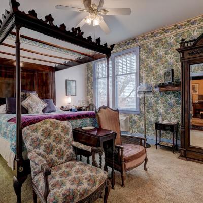 Grandison Inn (1200 North Shartel Avenue OK 73103 Oklahoma City)