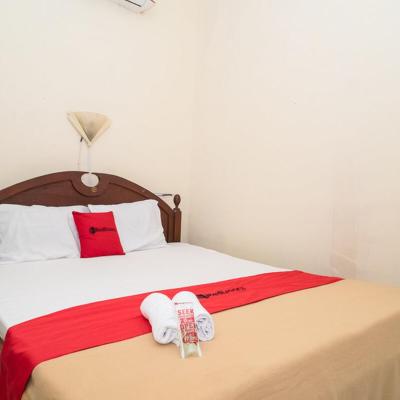 RedDoorz near Kampus 3 UTY Yogyakarta (Jl. Prof. DR. Soepomo Sh No.14, Warungboto, Kec. Umbulharjo, Kota Yogyakarta, Daerah Istimewa Yogyakarta 55165 55165 Yogyakarta)