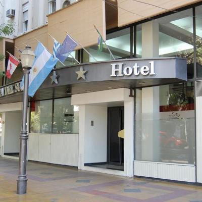 Hotel Puerta del Sol (Garibaldi 82 5500 Mendoza)