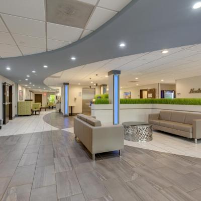 Alexis Inn and Suites Hotel (600 Ermac Drive TN 37214 Nashville)