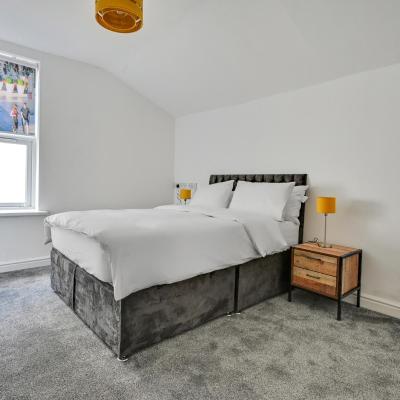 Albert View Rooms (234 Great Clowes Street M7 2DY Manchester)