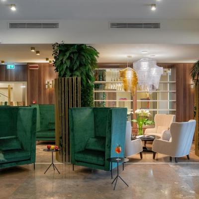 Hotel Tocq (Via A. de Tocqueville 7/D 20154 Milan)