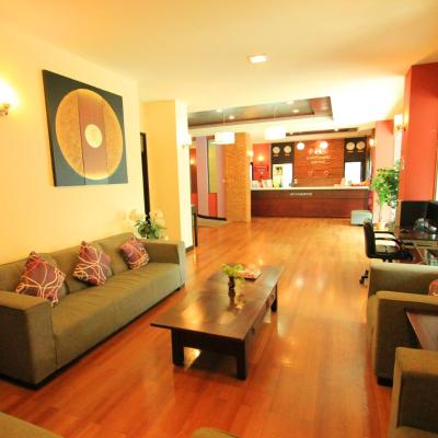 Happyland Mansion (444/8 Soi Soonbunternkanka, Navamin Road, Klongjan, Bangkapi 10240 Bangkok)