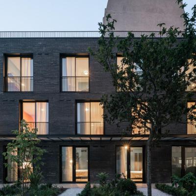 Hôtel Hor Les Lumières (39 RUE JEAN PIERRE TIMBAUD 75011 Paris)
