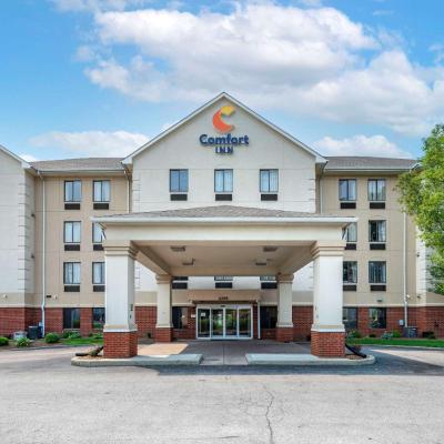 Comfort Inn East (2295 North Shadeland Avenue IN 46219 Indianapolis)