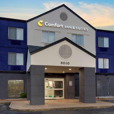Comfort Inn & Suites (6010 Macon Cove TN 38134 Memphis)