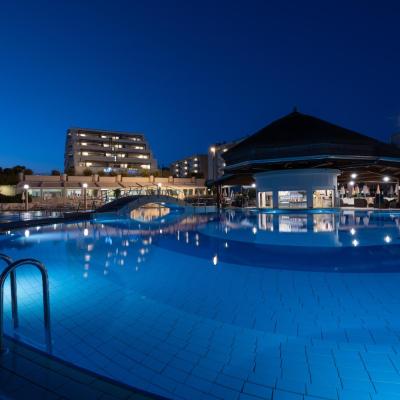 Savoy Beach Hotel & Thermal Spa (Corso Europa 51 30028 Bibione)