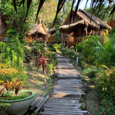LITTLE EDEN Bungalows (4/47 Moo 1 Soi 3 Lonely Beach, Koh Chang South 23170 Koh Chang)
