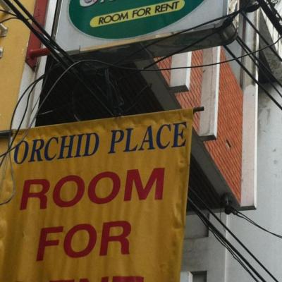 Orchid Place (17/4  Sukhumvit soi 6, Klongtoey  10110 Bangkok)