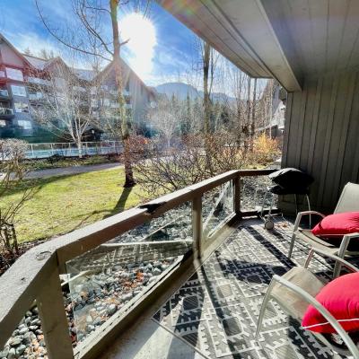 Best ski in ski out condo at Whistler (4800 Spearhead Drive 103 V0N 1B4 Whistler)