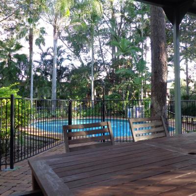 Forest Lodge Apartments (140 Central Avenue 4068 Brisbane)