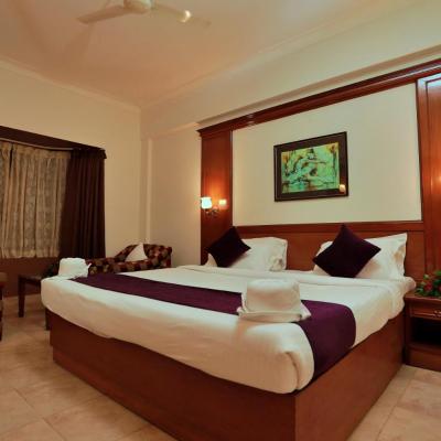 Hotel Edassery Mansion (Pipeline Road Kathrikadavu, Kaloor 682017 Cochin)