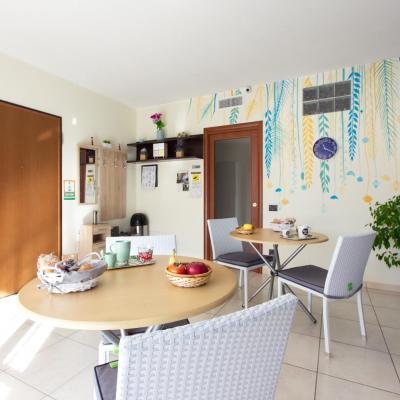 Ogliastra Apartment Rooms (Via Ogliastra 13 09121 Cagliari)