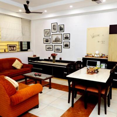Indee home (M-171,Greater Kailash-2 110048 New Delhi)