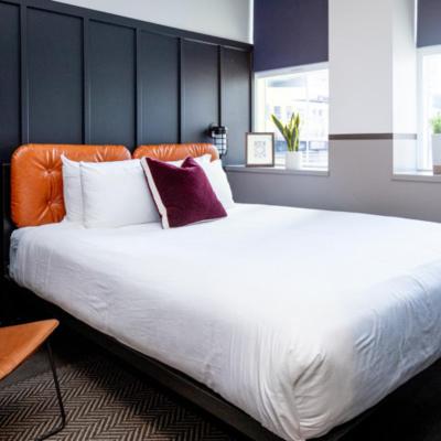 The Chicago Hotel Collection River North (312 W. Chestnut St. IL 60610 Chicago)