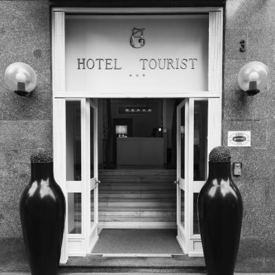 Hotel Tourist (Via Alpignano 3 10143 Turin)