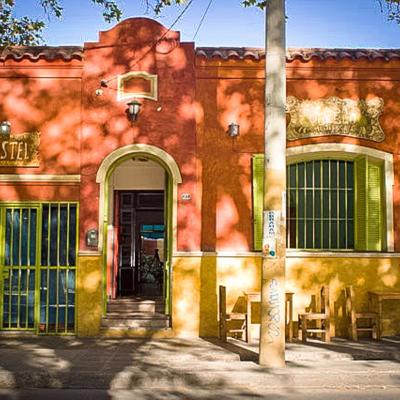 Casa Pueblo Hostel (Carlos Pellegrini 377 - Guaymallén 5519 Mendoza)