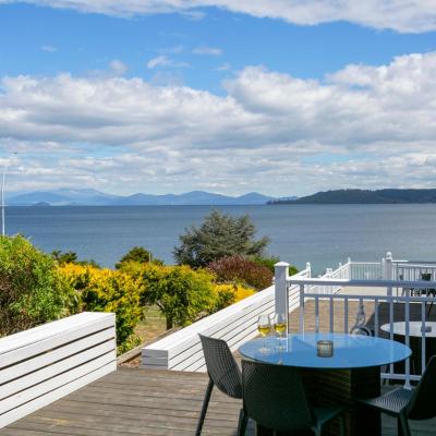 VU Thermal Lodge - ADULTS ONLY MOTEL (2 Taharepa Road 3330 Taupo)
