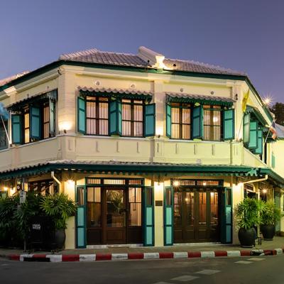 1905 Heritage Corner (68 Phraeng Phuthon Road San Chao Por Suea, Phra Nakhon 10200 Bangkok)