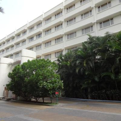 Ellaa Hotel Gachibowli (2-55, Hill Ridge Springs, ISB Road, Gachibowli 500032 Hyderabad)