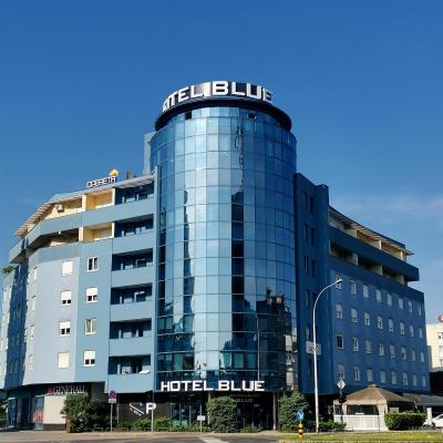 Hotel Blue (20 Ulica grada Vukovara 10000 Zagreb)