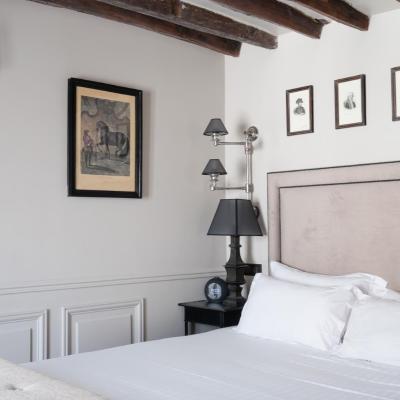 Hotel Saint-Louis en L'Isle - Notre-Dame (75 Rue Saint-Louis en L'ile 75004 Paris)