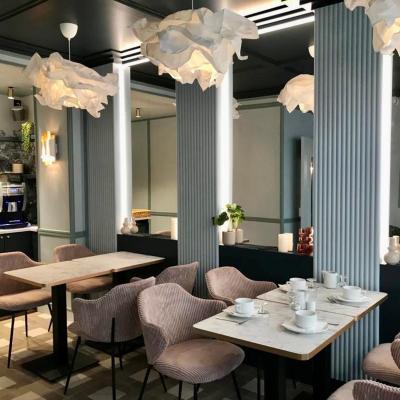 Amadeus Hotel (39, Rue Claude Tillier 75012 Paris)