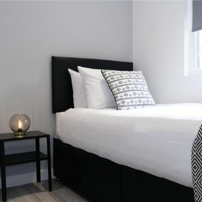 The Kop End Hotel by Serviced Living Liverpool (111 Oakfield Road L4 0UE Liverpool)