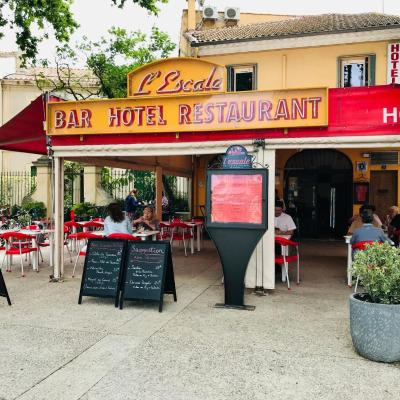 Hotel L'Escale (6 rue du Port 30220 Aigues-Mortes)