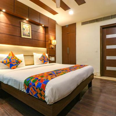 FabHotel Admire Suites (B-14 East Of Kailash 110065 New Delhi)